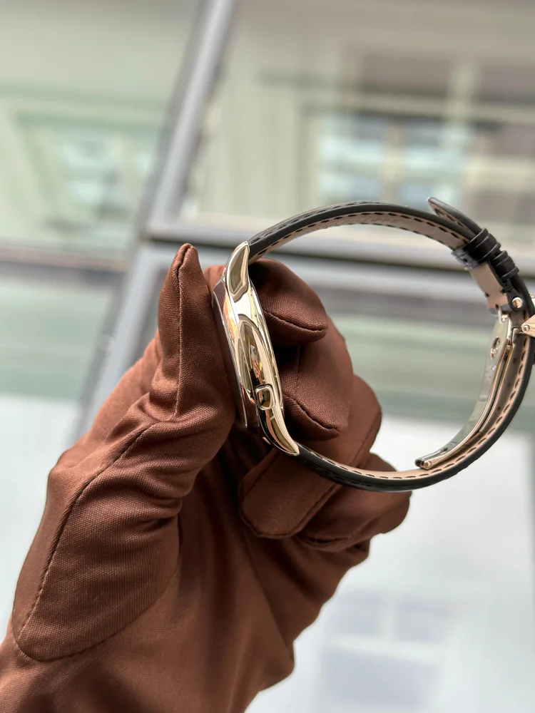 Patek Philippe World Time + Extract from Archives 2004